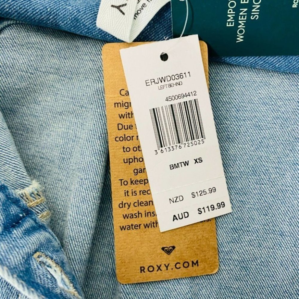 Roxy BNWT Blue Denim Playsuit Jumpsuit Women's Size XS RRP $119.99 - Picture 6 of 9